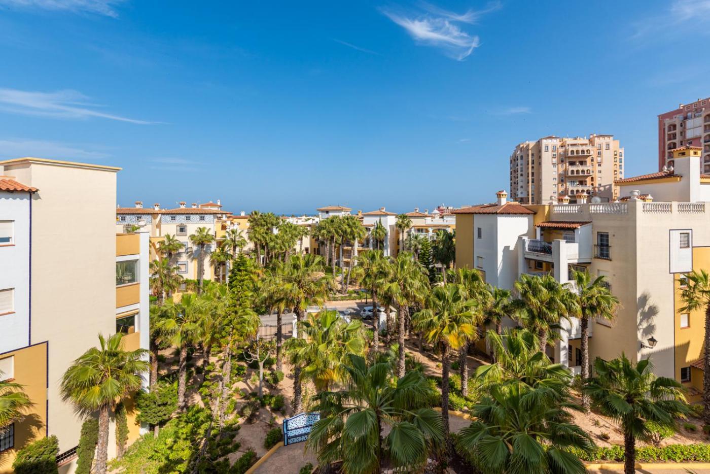 Aldea Del Mar - Rustic Temple Apartment Torrevieja